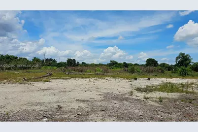 Sw 210th Terrace, Southwest Ranches, FL 33332 - Photo 11