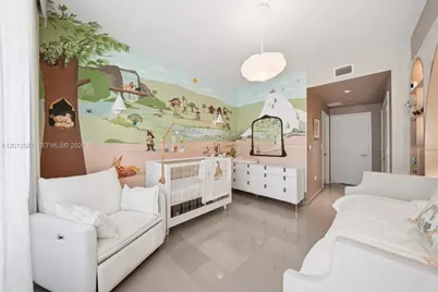 68 SE 6th St #1904, Miami, FL 33131 - Photo 15