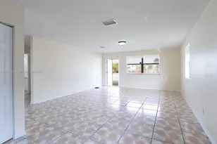 455 NW 14th St, Florida City, FL 33034 - Photo 3