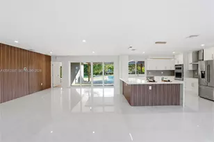 360 NW 87th St, El Portal, FL 33150 - Photo 15