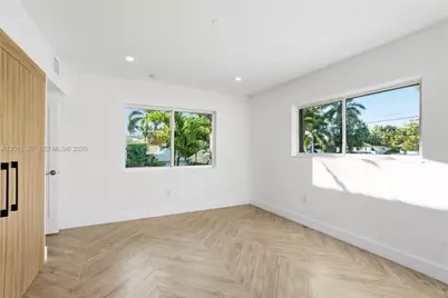 360 NW 87th St, El Portal, FL 33150 - Photo 13