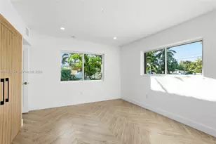 360 NW 87th St, El Portal, FL 33150 - Photo 13