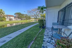 10365 N Kendall Dr, Miami, FL 33176 - Photo 11