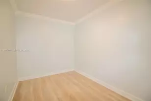 10365 N Kendall Dr, Miami, FL 33176 - Photo 9