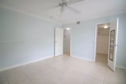 10365 N Kendall Dr #D1, Miami, FL 33176 - Photo 7