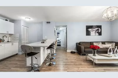 7208 Fairway Dr #I9, Miami Lakes, FL 33014 - Photo 5