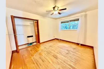 45 SE 14th St #1, Dania Beach, FL 33004 - Photo 11