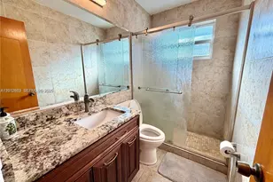 45 SE 14th St, Dania Beach, FL 33004 - Photo 15