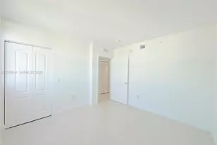 60 NW 37th Ave, Miami, FL 33125 - Photo 9