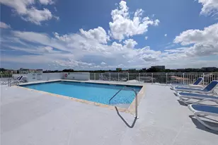 60 NW 37th Ave, Miami, FL 33125 - Photo 17