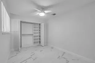 465 NW 11th St, Boca Raton, FL 33432 - Photo 27