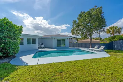 465 NW 11th St, Boca Raton, FL 33432 - Photo 37