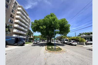 1455 N Treasure Dr #6H, North Bay Village, FL 33141 - Photo 31