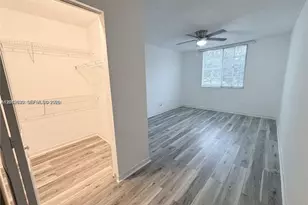 655 SW 111th Way, Pembroke Pines, FL 33025 - Photo 3