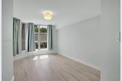 3530 Mystic Pointe Dr #214, Aventura, FL 33180 - Photo 7