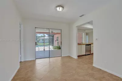 12212 NW 31st Dr, Coral Springs, FL 33065 - Photo 11