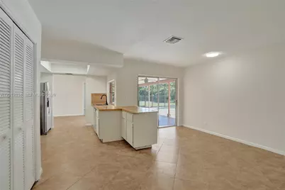 12212 NW 31st Dr, Coral Springs, FL 33065 - Photo 23