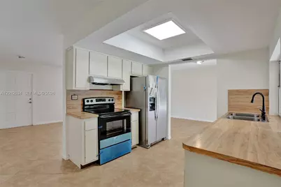12212 NW 31st Dr, Coral Springs, FL 33065 - Photo 15