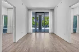 2831 S Bayshore Dr, Miami, FL 33133 - Photo 3