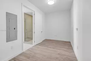 2831 S Bayshore Dr, Miami, FL 33133 - Photo 13
