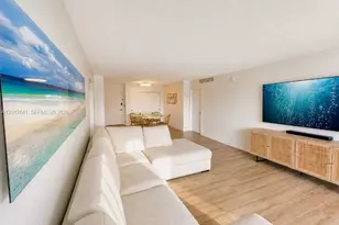 2030 S Ocean Dr, Hallandale Beach, FL 33009 - Photo 9