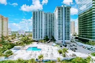 2030 S Ocean Dr, Hallandale Beach, FL 33009 - Photo 43