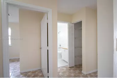 455 NW 14th St, Florida City, FL 33034 - Photo 7