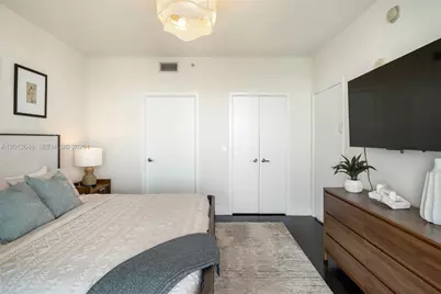 888 Biscayne Blvd #3111, Miami, FL 33132 - Photo 21