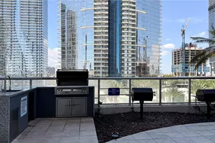 888 Biscayne Blvd, Miami, FL 33132 - Photo 29