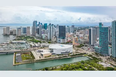 888 Biscayne Blvd #3111, Miami, FL 33132 - Photo 37