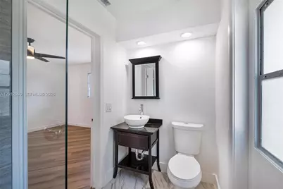 6750 White Oak Dr, Miami Lakes, FL 33014 - Photo 13