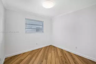 6750 White Oak Dr, Miami Lakes, FL 33014 - Photo 11