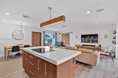 8610 NW 25th St, Sunrise, FL 33322 - Photo 7