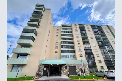 5055 NW 7th St #303, Miami, FL 33126 - Photo 1