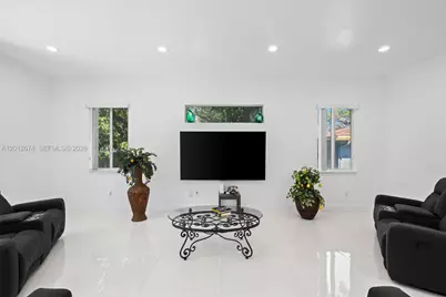 2962 NW 10th Ct, Fort Lauderdale, FL 33311 - Photo 23