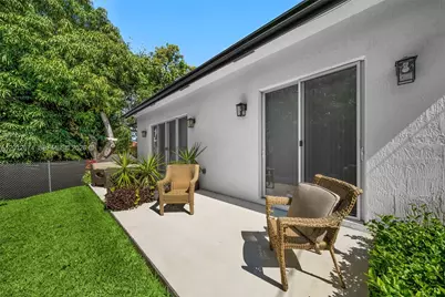 2962 NW 10th Ct, Fort Lauderdale, FL 33311 - Photo 15