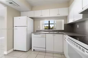 11750 SW 18th St, Miami, FL 33175 - Photo 7