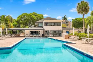7757 SW 86th St, Miami, FL 33143 - Photo 25