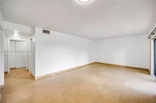 7757 SW 86th St, Miami, FL 33143 - Photo 9