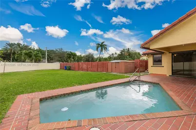 11301 SW 4th St, Pembroke Pines, FL 33025 - Photo 43