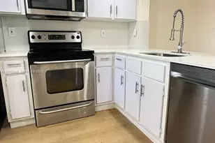 901 NE 209th Terrace, Miami, FL 33179 - Photo 3