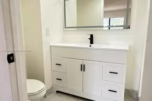 901 NE 209th Terrace, Miami, FL 33179 - Photo 17