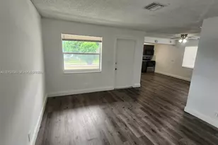 4117 Woodside Dr, Coral Springs, FL 33065 - Photo 3