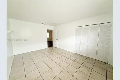 220 NE 41st St #2, Oakland Park, FL 33334 - Photo 9