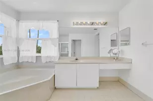 18081 SW 33rd St, Miramar, FL 33029 - Photo 47