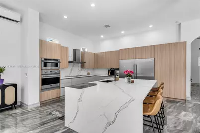 6803 NW 116th Ave, Parkland, FL 33076 - Photo 11