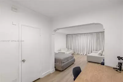 717 Espanola Way #111, Miami Beach, FL 33139 - Photo 7