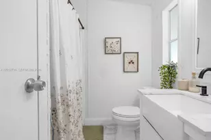 19800 SW 180th Ave, Miami, FL 33187 - Photo 39
