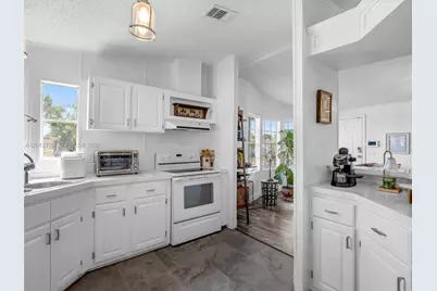 19800 SW 180th Ave #80, Miami, FL 33187 - Photo 25