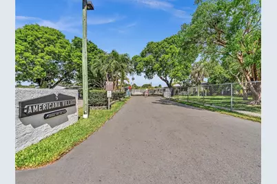 19800 SW 180th Ave #80, Miami, FL 33187 - Photo 3
